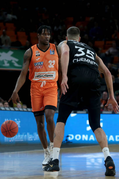 主教练在上 主教练在上