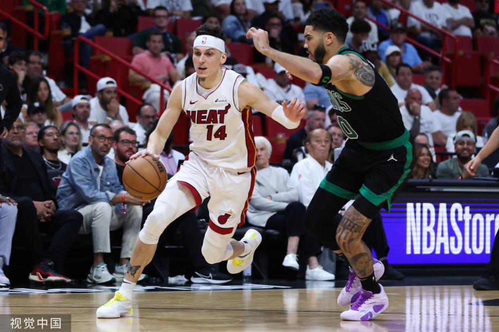 激发了他们 激发了他们